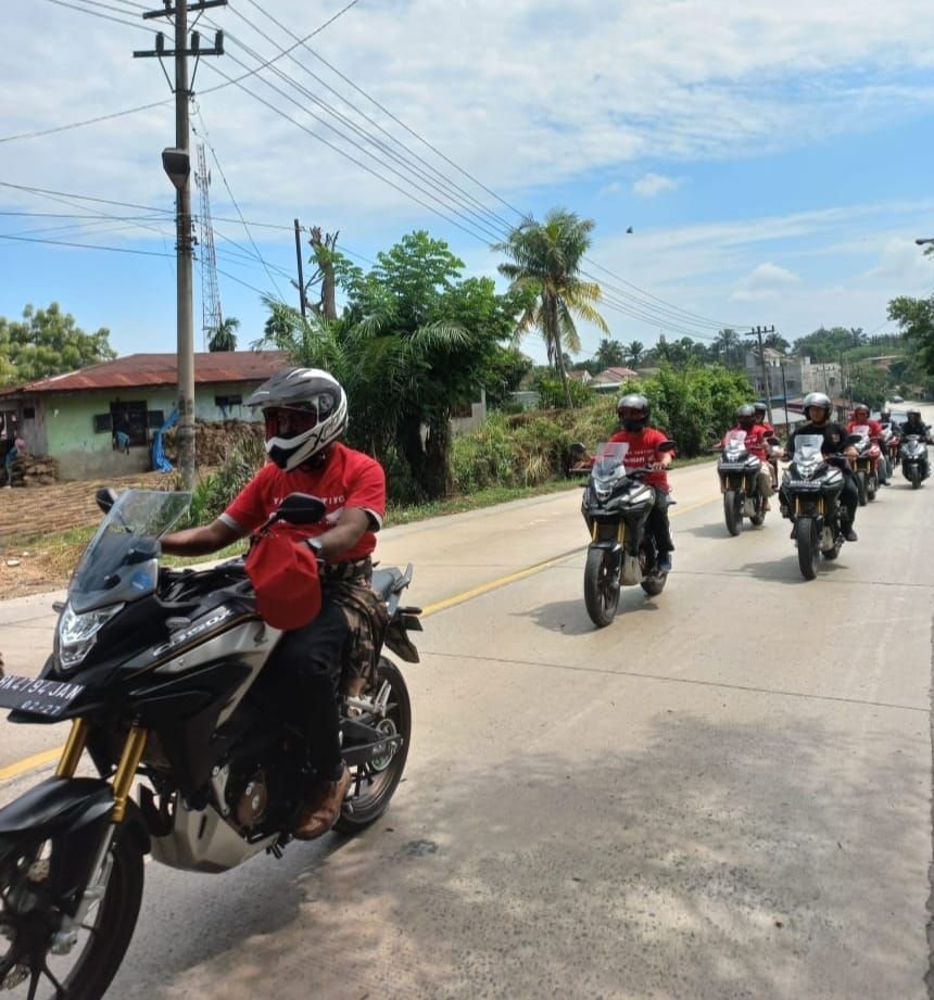 Serunya Rolling City dengan New CB150X di Rantau Prapat