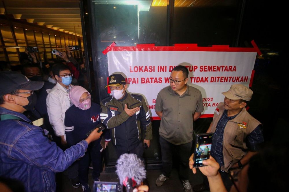 Dua Gerai Holywings Bandung Tutup, Manajemen Belum Pikirkan Nasib Pegawai