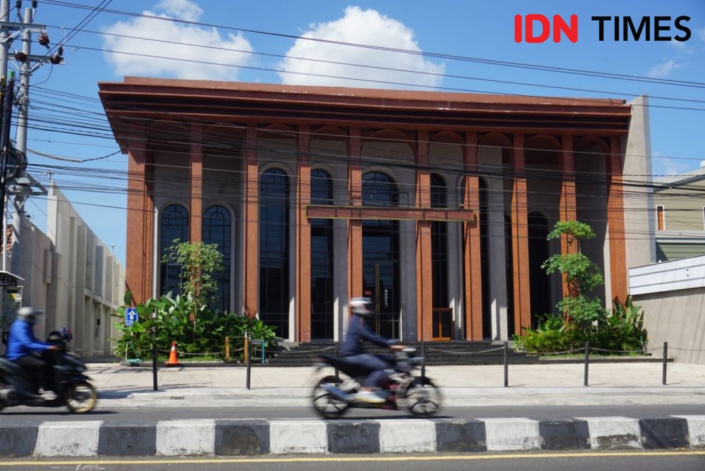 Bikin Gaduh, Gerai HolyWings Yogyakarta Ditutup