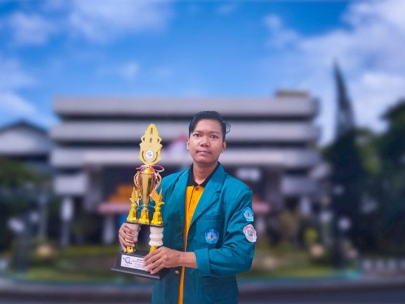 Cerita Mahasiswa Unila 'Langganan' Menang Lomba Poster Internasional