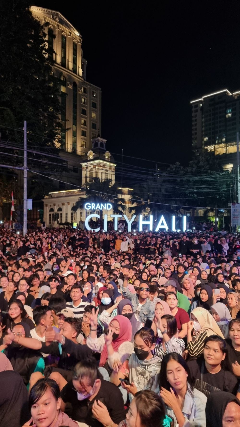 Euforia Warga Nonton Konser Musik HUT ke-432 Medan, Bak Lautan Manusia