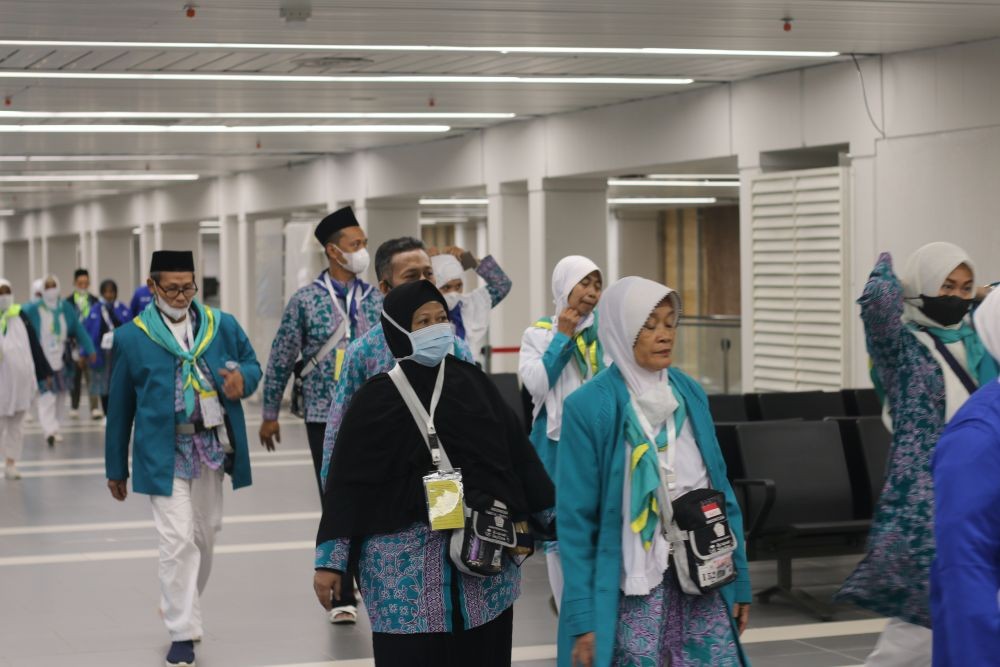Visa Bermasalah, Belasan Calon Jemaah Haji Tertahan di Bandara Soetta