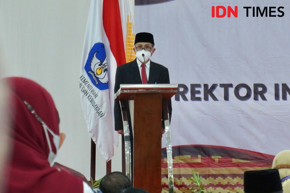 Kisah Rektor ITERA Prof Pugeg Rela Merantau Sejak SMP demi Pendidikan