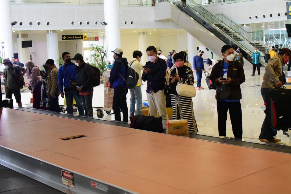 Bandara Sepinggan Balikpapan Sayangkan, Porter Bobol Tas Penumpang