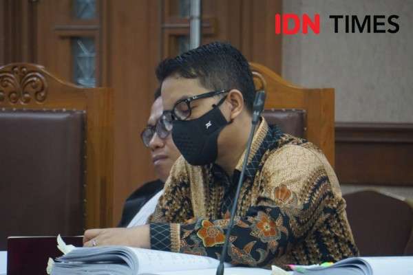 Alasan Hakim Jatuhi Vonis 6 Tahun Bui Eks Dirjen Kemendagri