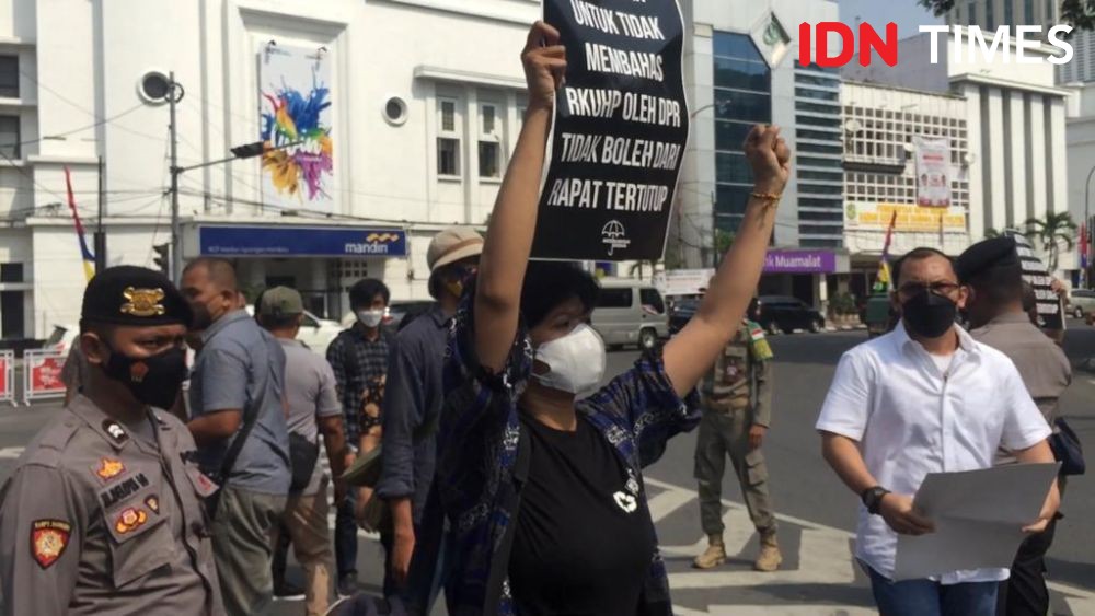 Kunker Jokowi, Aksi Kamisan Medan Tolak RKUHP Direpresi Aparat