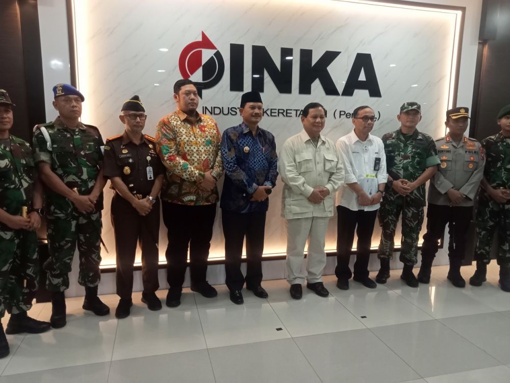 Kunjungi PT INKA, Begini Reaksi Menhan Prabowo 