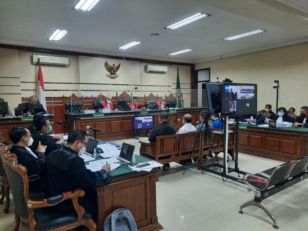 Eksepsi Hakim Itong Ditolak, Sidang Kasus Suap Lanjut Pembuktian