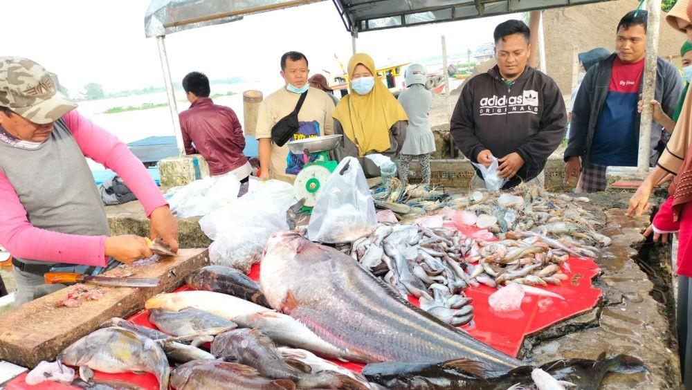 91 Ton Sampah Cemari Sungai Musi Per Hari, Terbanyak Fiber dan Benang