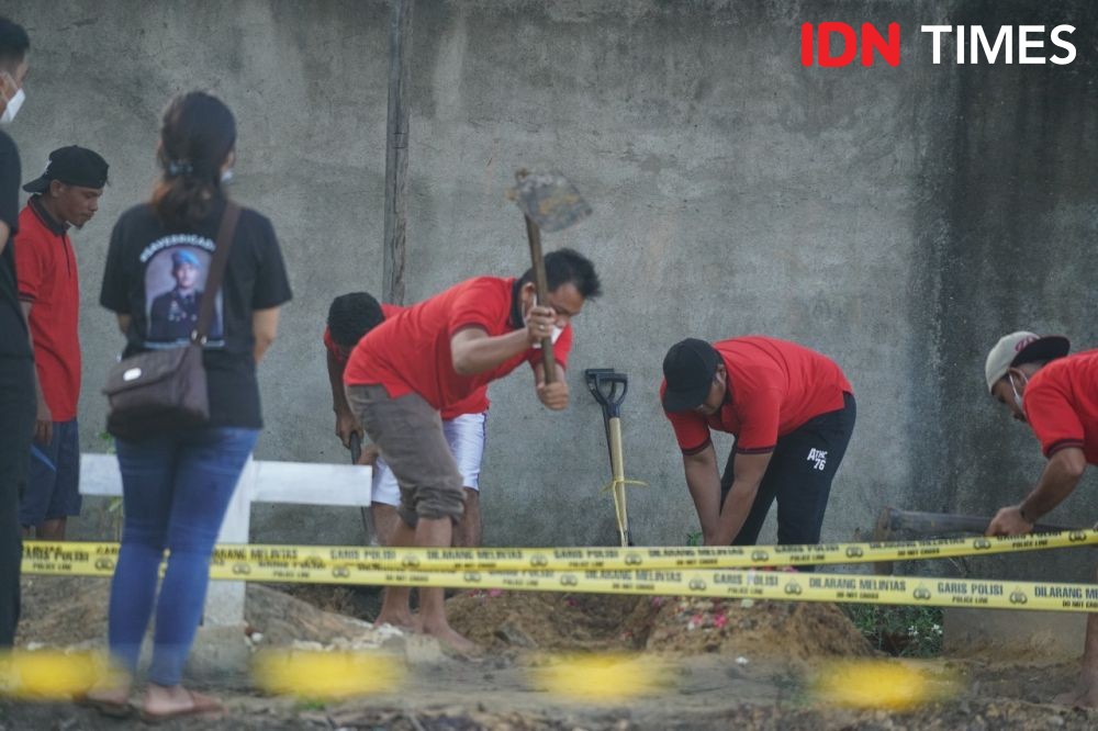Jenazah Brigadir J Sudah Diangkat dan Dibawa ke RSUD Sungai Bahar