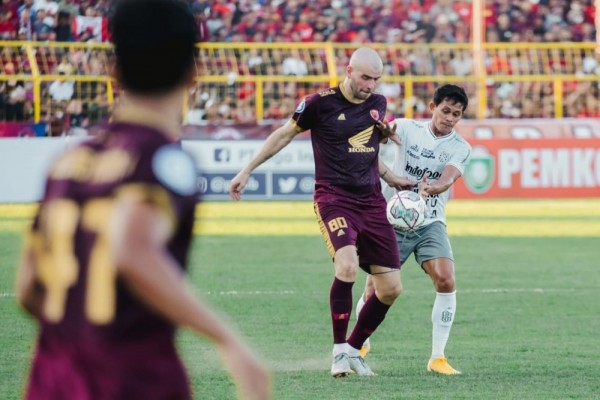 Jelang Play Off LCA, Drainase Lapangan di Markas PSM Dibenahi