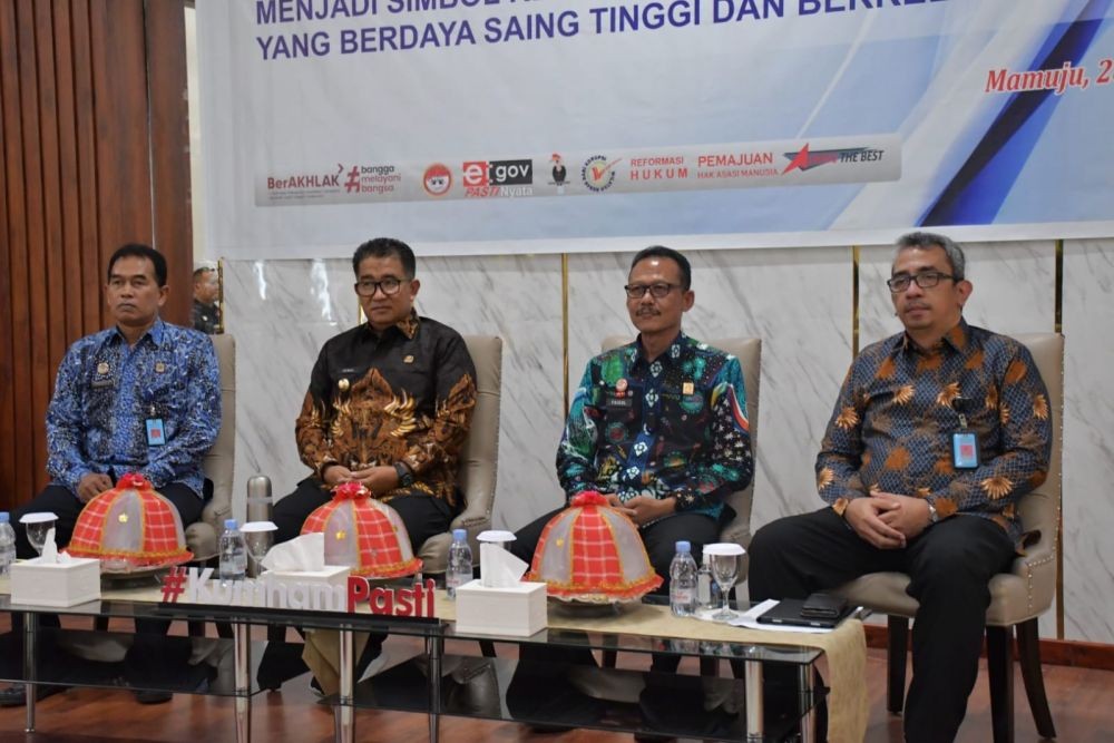 Pemprov Kerja Sama Kemenkumham Dorong UMKM di Sulbar Berbadan Hukum