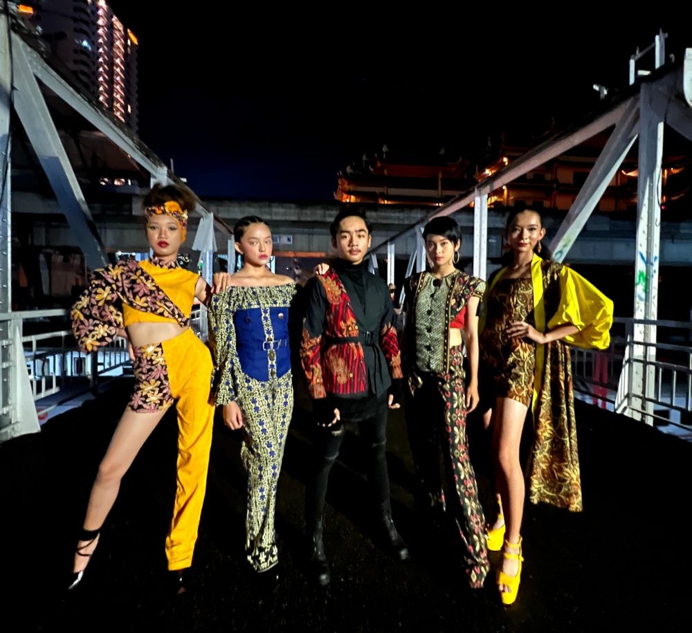 Medan Fashion Week, Desainer Perkenalkan Produk Lokal di Titi Gantung