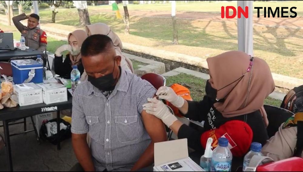 Persib Bandung vs Madura United, Bobotoh Ramai Ikut Vaksin Booster