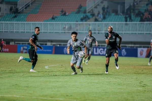 3 Pemain Persebaya Absen Lawan Persita