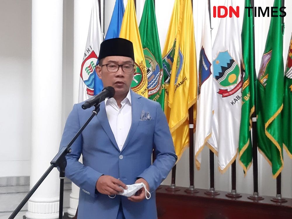 Persib Bandung Peringkat Bawah Sementara, Ridwan Kamil: Poek! 
