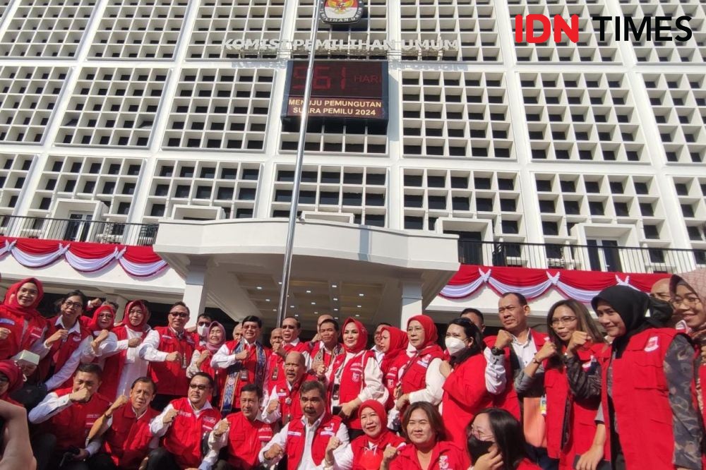 Jelang Pemilu, Polda Banten Pasang CCTV di Bawaslu 
