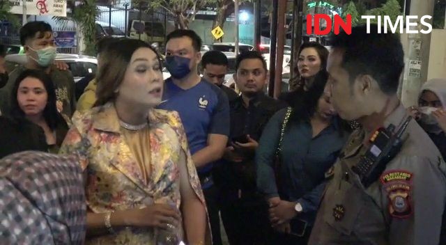 Tanpa Izin, Polisi Makassar Cekal Fashion Show Transpuan