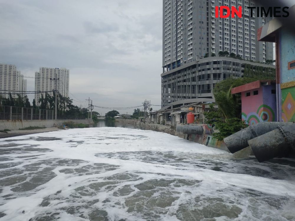 Cegah Busa di Sungai, Surabaya Godok Pembuatan IPAL Komunal