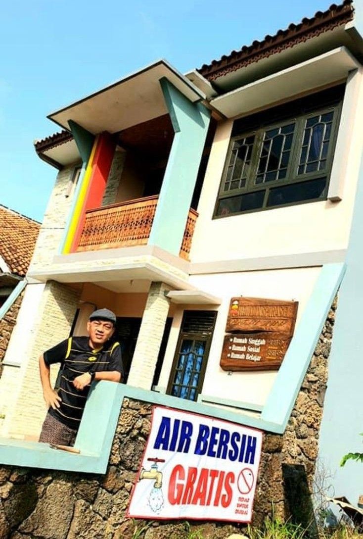 Kisah Prof Admi Syarif, Dosen Unila Pendiri Rumah Singgah Nuwo Inspirasie