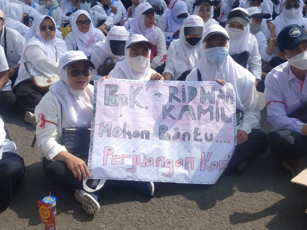 Ratusan Honorer Nakes di Jabar Demo Tuntut Diangkat Jadi ASN