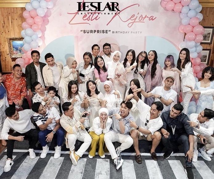 11 Momen Surprise Ulang Tahun Lesti Kejora dari Rizky Billar