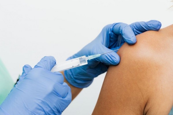 Kontrasepsi Suntik Depo-Provera: Efektivitas, Pemakaian, Efek Samping