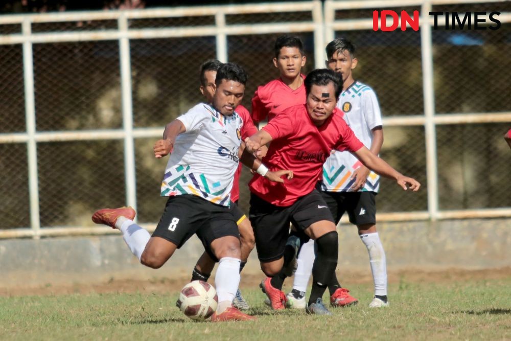 Laga Perdana, Ar Rasyid FC Menang Telak 6-0 Atas Peslob FC