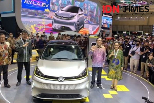Daihatsu Pamerkan Ayla EV dan Rocky e-smart di GIIAS 2022