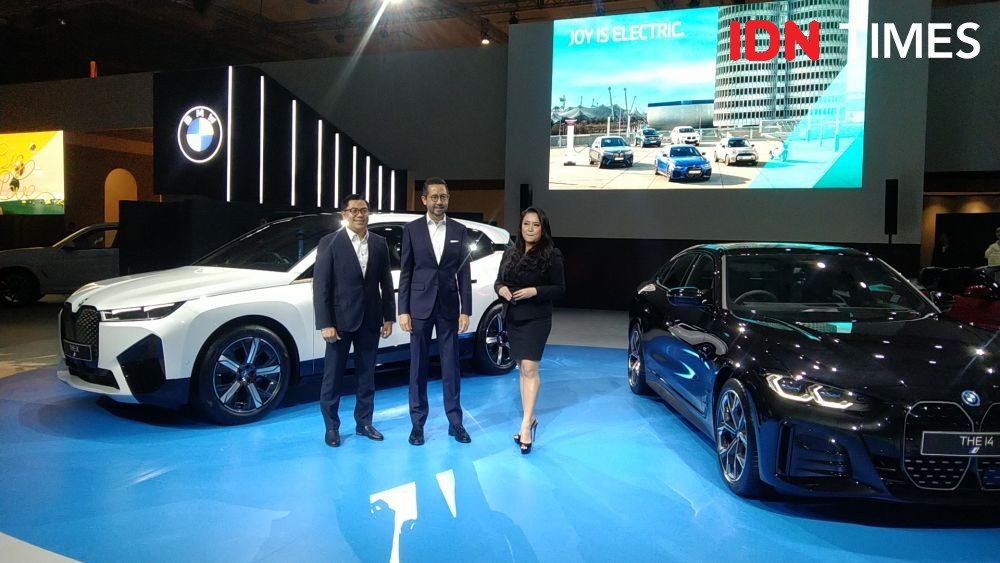 Dua Mobil Listrik BMW Diluncurkan Di GIIAS 2022