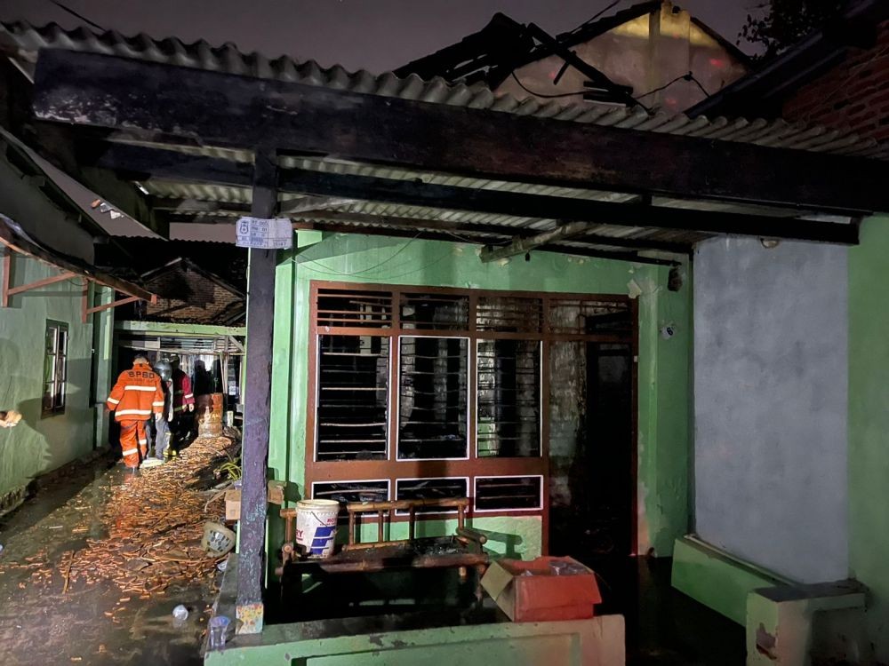 Rumah di Bandar Lampung Terbakar! Motor Hangus, 1 Korban Luka Ringan