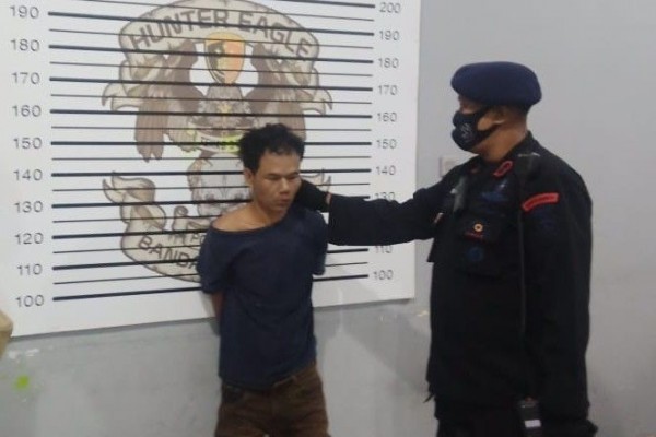 Polisi Tangkap Pelaku Pembacokan Sadis Satu Keluarga di Lampung