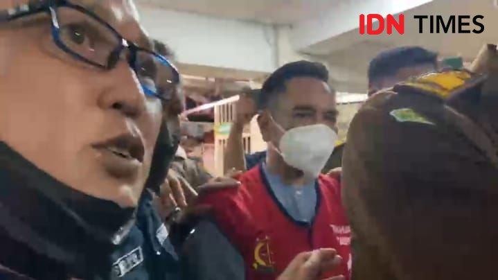 Bechi Jalani Sidang Offline di PN Surabaya