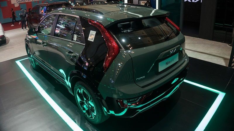 Bahas 2 Mobil Full Listrik KIA Di GIIAS 2022