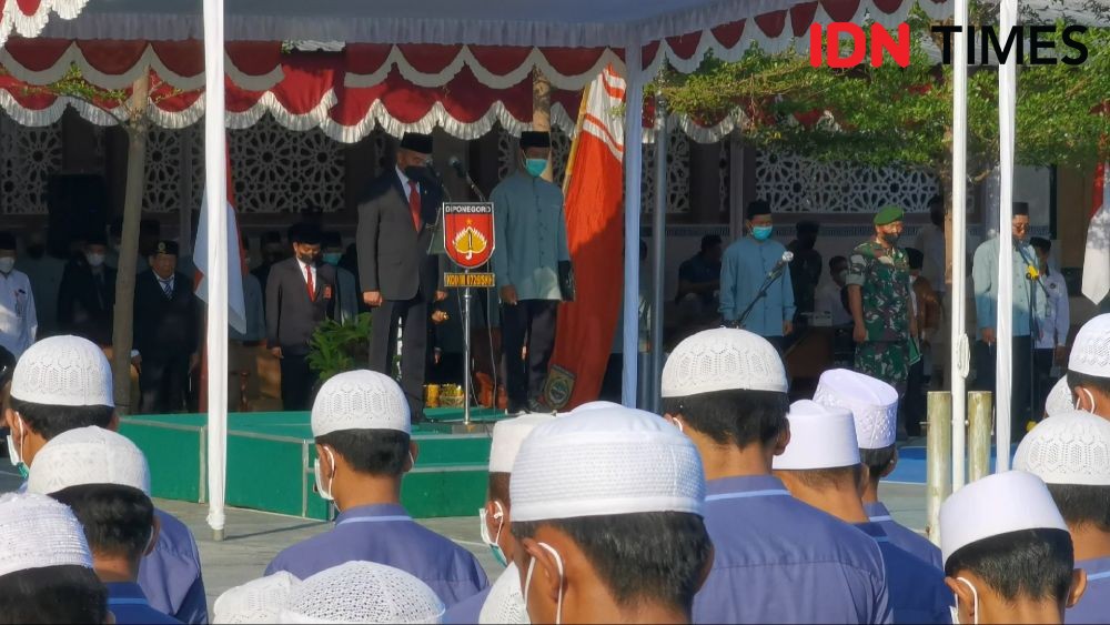 Sejarah, Abu Bakar Ba'asyir Ikut Upacara HUT RI ke-77 di Ponpes Ngruki