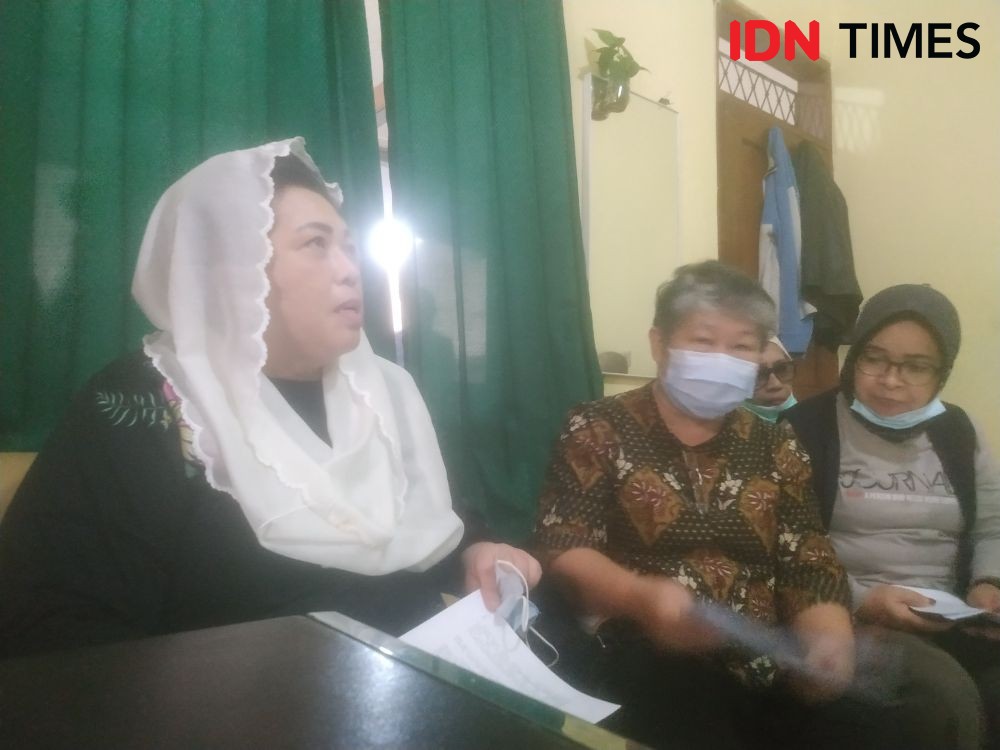 Jadi Korban Mafia Peradilan Bandung, Ibu Paruh Baya Surati Jokowi