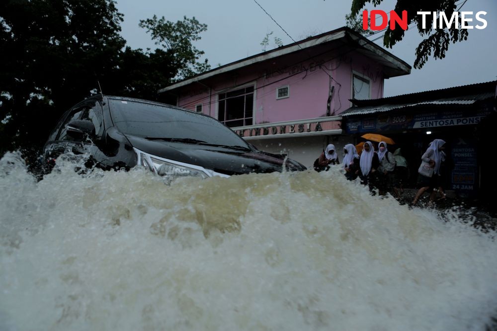 Medan Terendam Banjir, 6 Ribuan Orang Terdampak