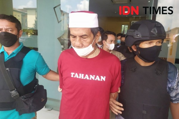 Terancam Penjara Sebut Jokowi Komunis, Abu Bakar Minta Maaf