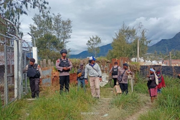 Aparat Keamanan Gabungan Sisir Sarang KKB di Intan Jaya