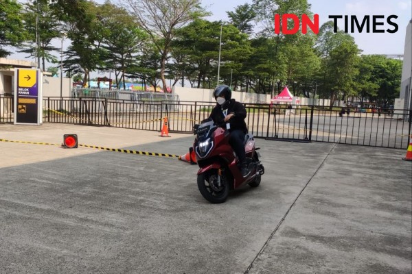 Mencoba Motor Listrik Alva One di GIIAS 2022, Begini Rasanya