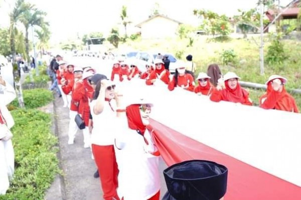 Perayaan Masyarakat Perbatasan dalam Merayakan HUT Kemerdekaan RI