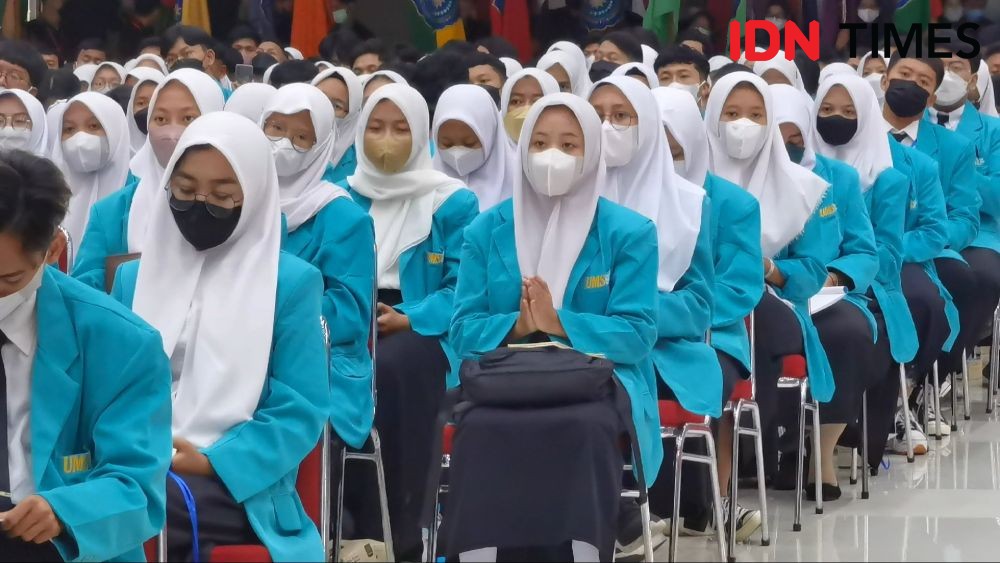 50 Persen Lebih Wisudawan UMS Solo Lulus Cumlaude