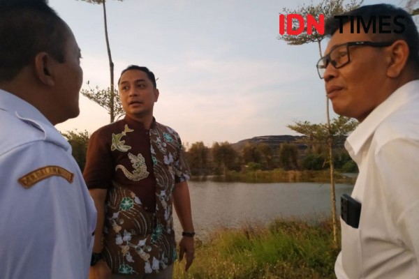 Eri Perintahkan Anak Buah Atasi Bau Sampah di GBT