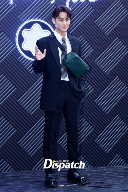 10 Pesona Kim Bum dengan Gaya Rambut Baru, Bikin Jatuh Hati