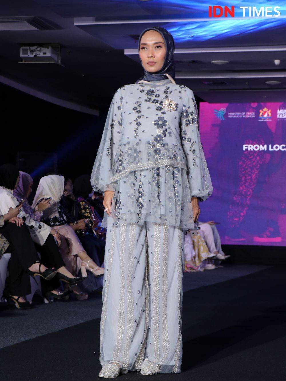 20 Busana Muslim Modern Brand Lokal Di Road To JMFW 2023