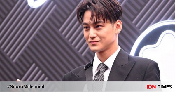10 Pesona Kim Bum dengan Gaya Rambut Baru, Bikin Jatuh Hati