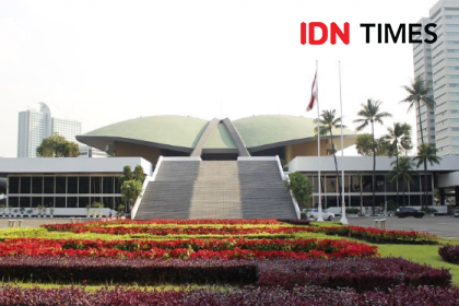 Apakah Anggota DPR Termasuk Pejabat Negara Ini Landasan Hukumnya