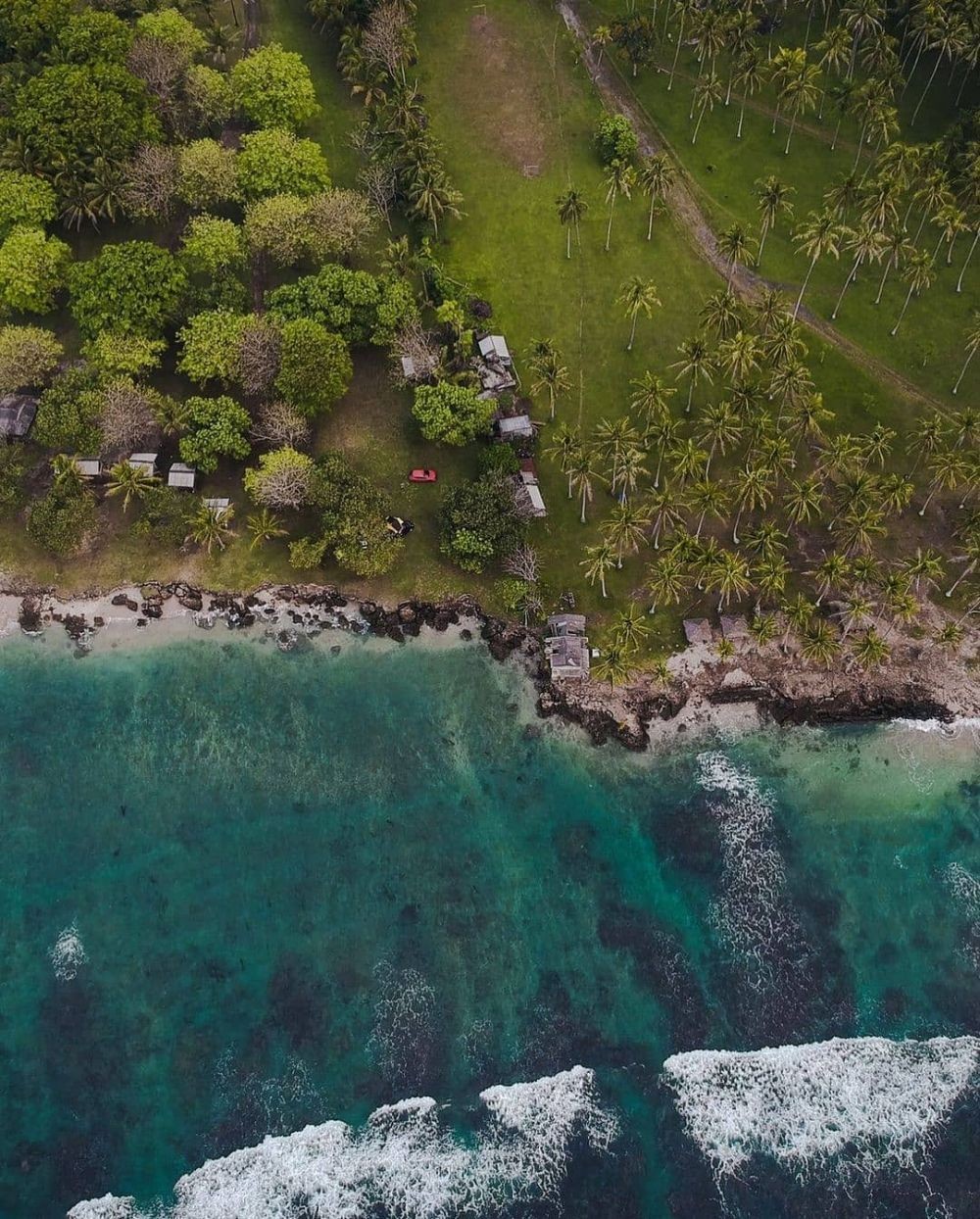 10 Deretan Pantai Anyer yang Bagus dan Cocok untuk Liburan