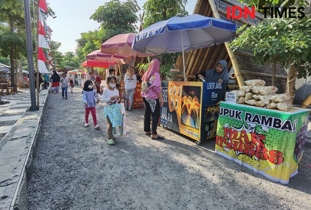 Wisata Kali Pepe Land, Berbagi Berkah Lewat Pasar Tumpah