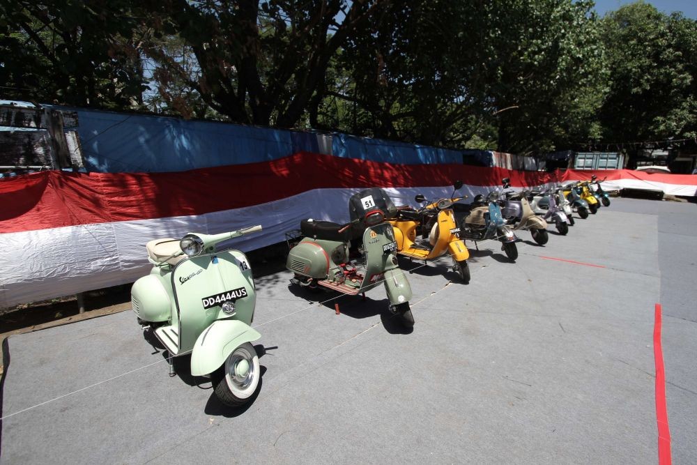 Potret Seru Pigi Santai Ringan Komunitas Vespa Sulsel, Super Pecah!